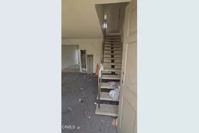 1020 W 42nd Place, Los Angeles, CA 90037 - Photo 14