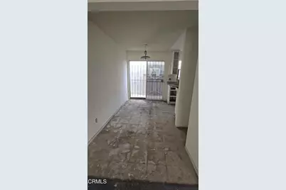 1020 W 42nd Place, Los Angeles, CA 90037 - Photo 16