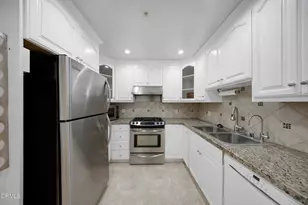 4732 Radford Ave, Valley Village, CA 91607 - Photo 14