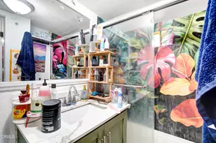 352 W 59th Pl, Los Angeles, CA 90003 - Photo 28