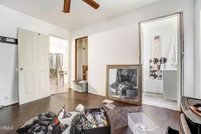 352 W 59th Place, Los Angeles, CA 90003 - Photo 22