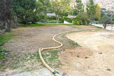 1808 E Altadena Drive, Altadena, CA 91001 - Photo 16