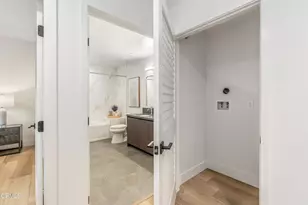 150 S Oak Knoll Ave, Pasadena, CA 91101 - Photo 12