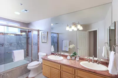 925 Calle Del Pacifico, Glendale, CA 91208 - Photo 28