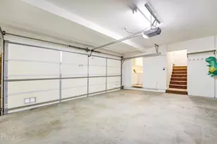 394 S Los Robles Ave, Pasadena, CA 91101 - Photo 14