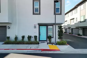 24847 Whaler Way, Harbor City, CA 90710 - Photo 2