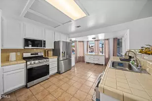 20385 Eyota Rd, Apple Valley, CA 92308 - Photo 6