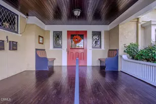 397 S El Molino Ave, Pasadena, CA 91101 - Photo 2
