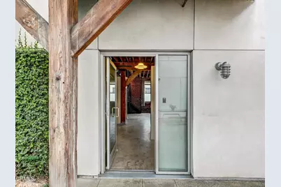 527 Molino Street #110, Los Angeles, CA 90013 - Photo 2