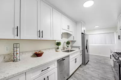 6225 Coldwater Canyon Avenue #104, Los Angeles, CA 91606 - Photo 8