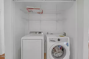 601 E California Blvd, Pasadena, CA 91106 - Photo 12