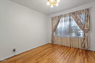 18746 Plummer St, Northridge, CA 91324 - Photo 10