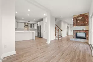 920 Glen Oaks Blvd, Pasadena, CA 91105 - Photo 18