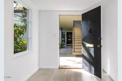 938 S Orange Grove Boulevard #C, Pasadena, CA 91105 - Photo 4