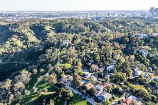 2309 Vista Gordo Dr, Los Angeles, CA 90026 - Photo 22