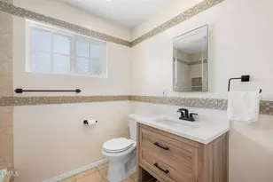 17149 Bullock St, Los Angeles, CA 91316 - Photo 22