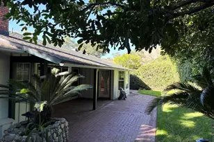 1920 N Altadena Dr, Pasadena, CA 91107 - Photo 24