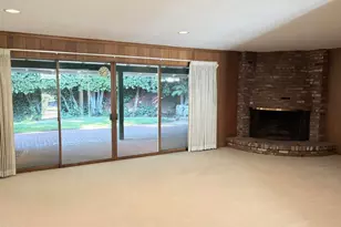 1920 N Altadena Dr, Pasadena, CA 91107 - Photo 2