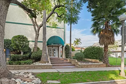 277 Pleasant St Street #201, Pasadena, CA 91101 - Photo 2