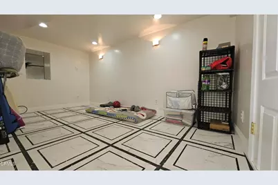 2786 Kennington Drive, Glendale, CA 91206 - Photo 22