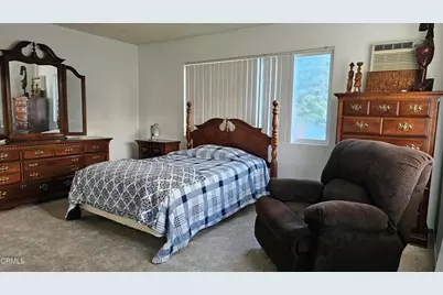 2786 Kennington Drive, Glendale, CA 91206 - Photo 24