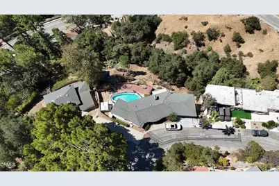 2786 Kennington Drive, Glendale, CA 91206 - Photo 2