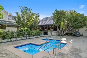 2329 Century Hill, Los Angeles, CA 90067 - Photo 28