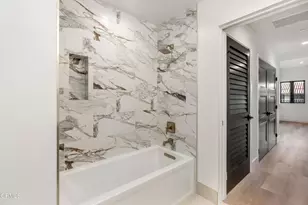 139 S Oak Knoll Ave, Pasadena, CA 91101 - Photo 22