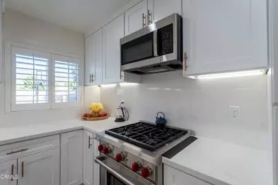 13615 Herrick Avenue, Sylmar, CA 91342 - Photo 18
