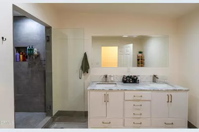 13615 Herrick Avenue, Sylmar, CA 91342 - Photo 30