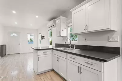 1047 E Brenner Place, Long Beach, CA 90813 - Photo 14