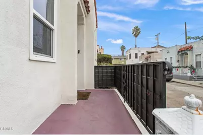 1047 E Brenner Place, Long Beach, CA 90813 - Photo 4
