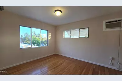 1489 N Altadena Drive, Pasadena, CA  - Photo 16