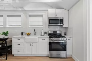 111 S Wilton Pl, Los Angeles, CA 90004 - Photo 52