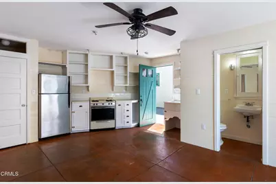 750 N Edinburgh Avenue, Los Angeles, CA 90046 - Photo 24