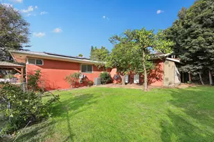 1948 Ravista Ln, La Canada Flintridge, CA 91011 - Photo 42