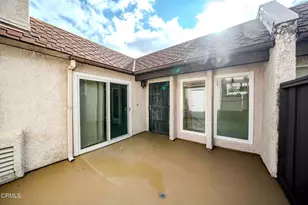15550 Crestview Ln, Granada Hills, CA 91344 - Photo 28