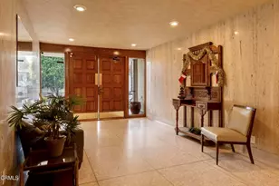 1299 Cordova St, Pasadena, CA 91106 - Photo 4