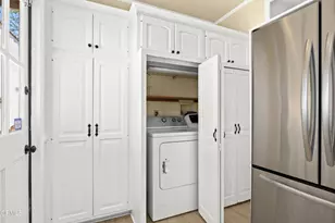 5422 Dahlia Dr, Los Angeles, CA 90041 - Photo 12