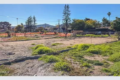 2698 Glenrose Avenue, Altadena, CA 91001 - Photo 8