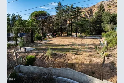 446 Devonwood Road, Altadena, CA 91001 - Photo 2