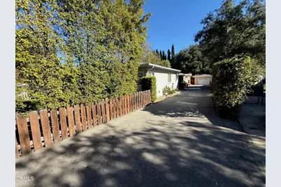 154 S Grand Oaks Avenue, Pasadena, CA  - Photo 2