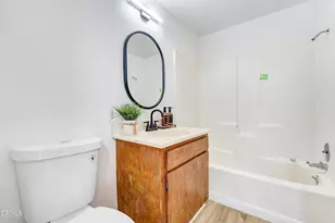 8444 Grenoble St, Los Angeles, CA 91040 - Photo 12