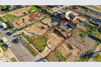 70 W Las Flores Drive, Altadena, CA 91001 - Photo 4