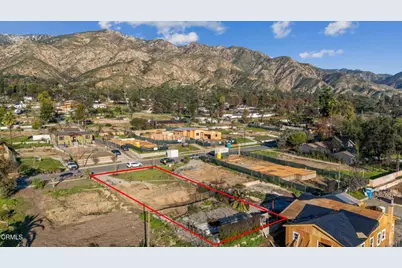 70 W Las Flores Drive, Altadena, CA 91001 - Photo 8