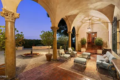 262 S San Rafael Avenue, Pasadena, CA 91105 - Photo 18