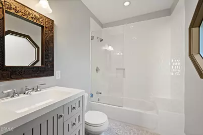 1052 New York Drive, Altadena, CA 91001 - Photo 32
