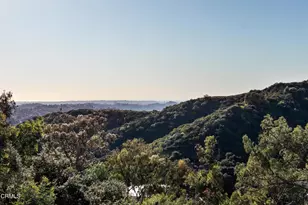 363 Patrician Way, Pasadena, CA 91105 - Photo 22