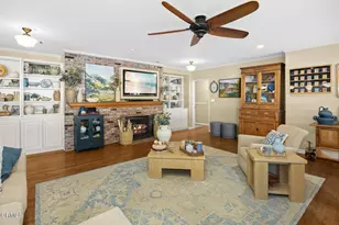 929 Milmada Dr, La Canada Flintridge, CA 91011 - Photo 24