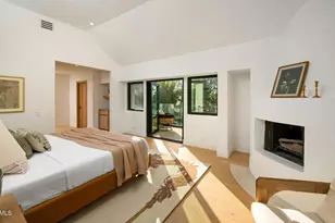 9617 Oak Pass Rd, Beverly Hills, CA 90210 - Photo 32